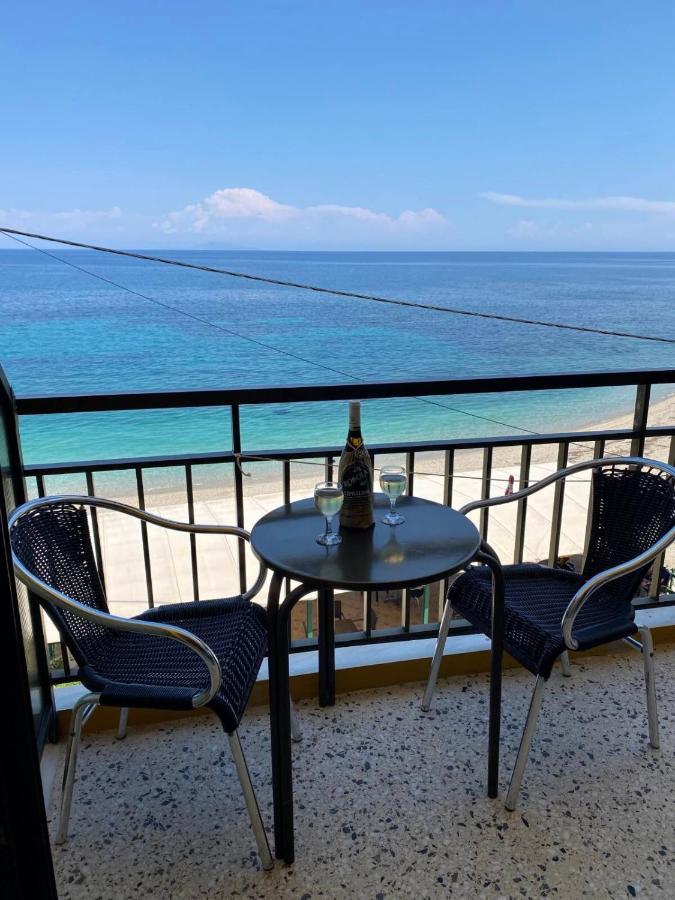 Riviera Hotel Poros  Luaran gambar