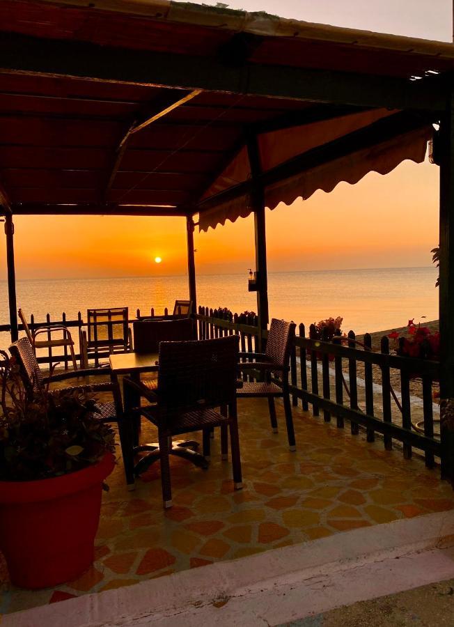 Riviera Hotel Poros  Luaran gambar