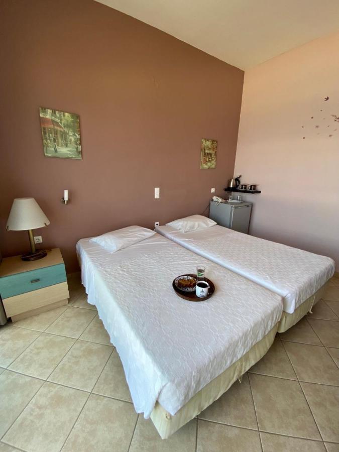 Riviera Hotel Poros  Bilik gambar