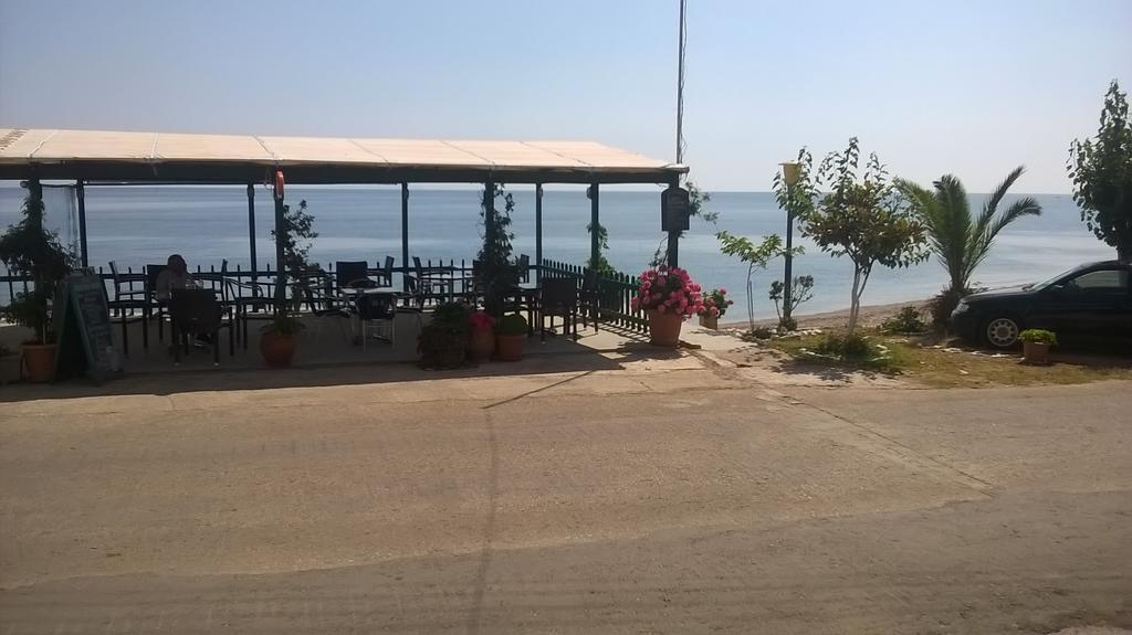 Riviera Hotel Poros  Luaran gambar