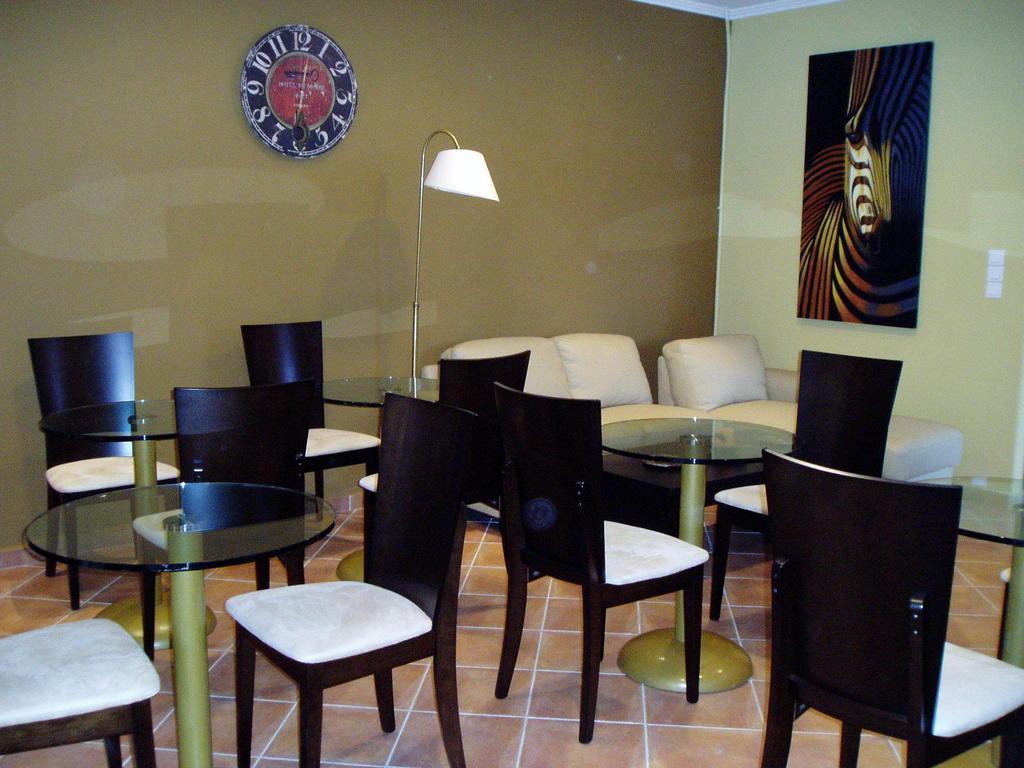 Riviera Hotel Poros  Luaran gambar